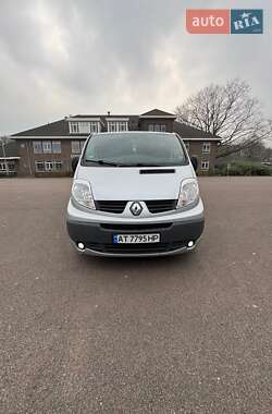 Мінівен Renault Trafic 2014 в Івано-Франківську