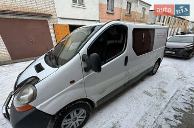 Вантажний фургон Renault Trafic 2005 в Києві