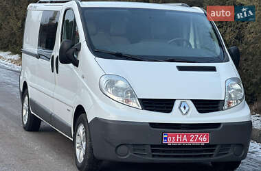 Мінівен Renault Trafic 2013 в Рівному