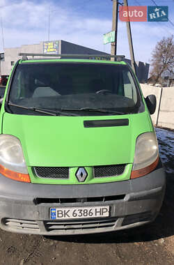 Грузовой фургон Renault Trafic 2005 в Ровно