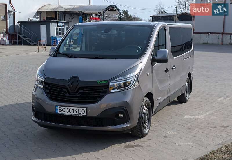 Минивэн Renault Trafic 2016 в Львове