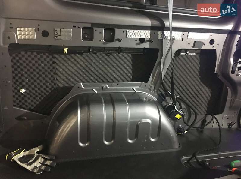 Минивэн Renault Trafic 2016 в Львове