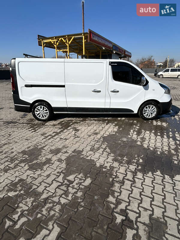 Вантажний фургон Renault Trafic 2018 в Хмельницькому