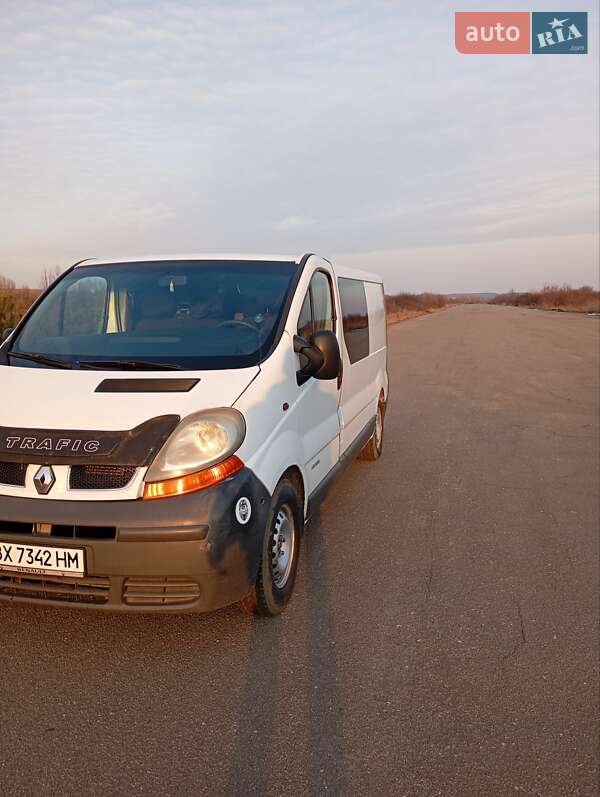 Минивэн Renault Trafic 2004 в Изяславе фото 2 Минивэн Renault Trafic 2004 в Изяславе