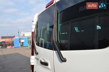 Мінівен Renault Trafic 2021 в 