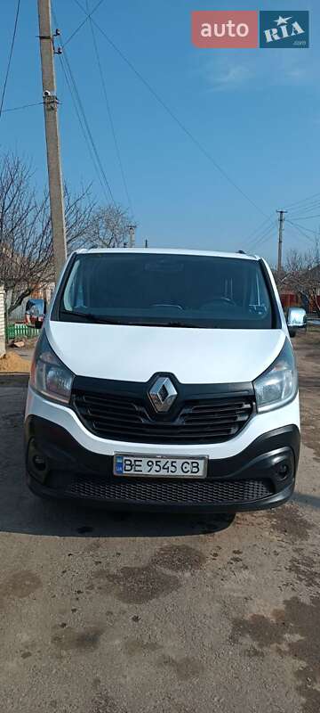 Renault Trafic 2016