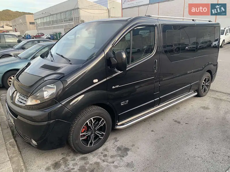 Мінівен Renault Trafic 2014 в 