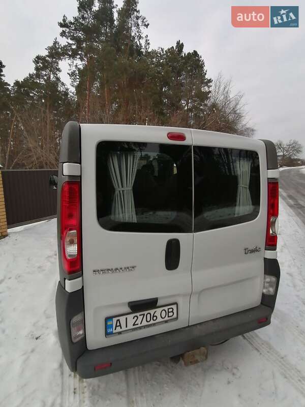 Минивэн Renault Trafic 2006 в Киеве