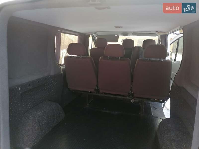 Минивэн Renault Trafic 2006 в Киеве