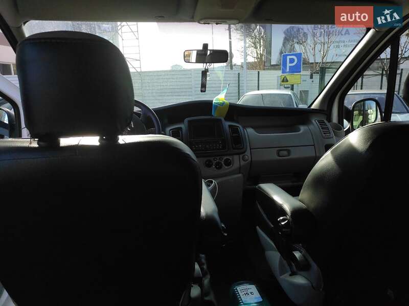 Минивэн Renault Trafic 2013 в Сумах фото 17 Минивэн Renault Trafic 2013 в Сумах