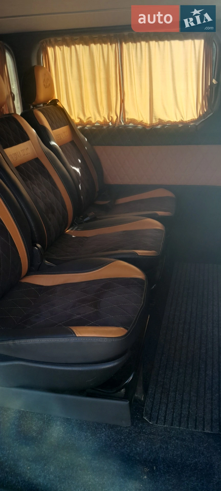 2015 Renault Trafic - мініатюра 4