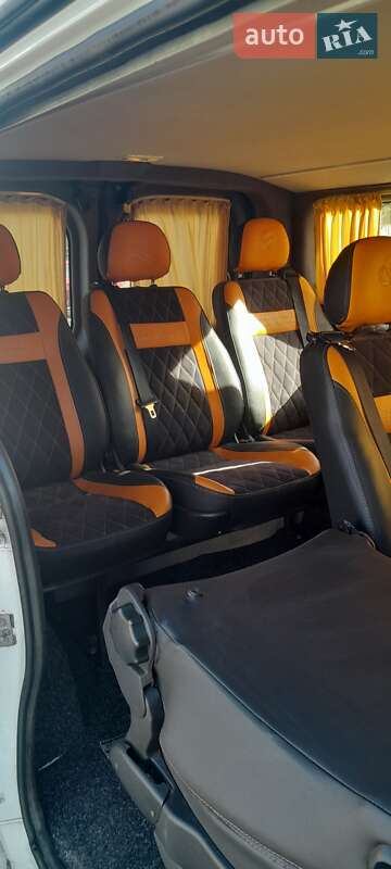 Минивэн Renault Trafic 2015 в Старом Самборе фото 7 Минивэн Renault Trafic 2015 в Старом Самборе