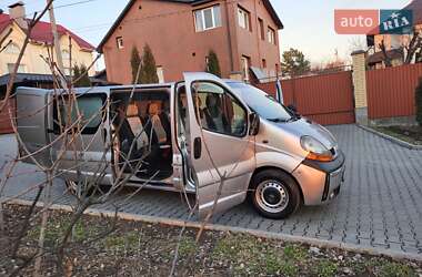 Мінівен Renault Trafic 2005 в 
