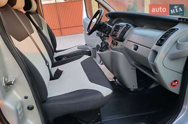 Мінівен Renault Trafic 2005 в 