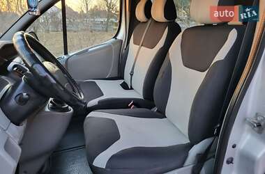 Мінівен Renault Trafic 2005 в 