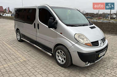 Мінівен Renault Trafic 2006 в Теофіполі