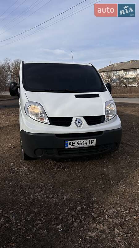 Минивэн Renault Trafic 2014 в Казатине