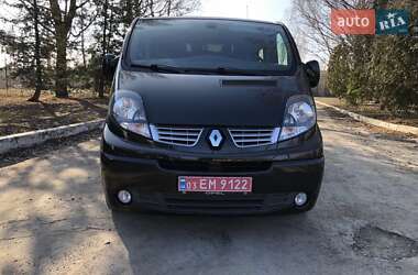 Минивэн Renault Trafic 2014 в Луцке