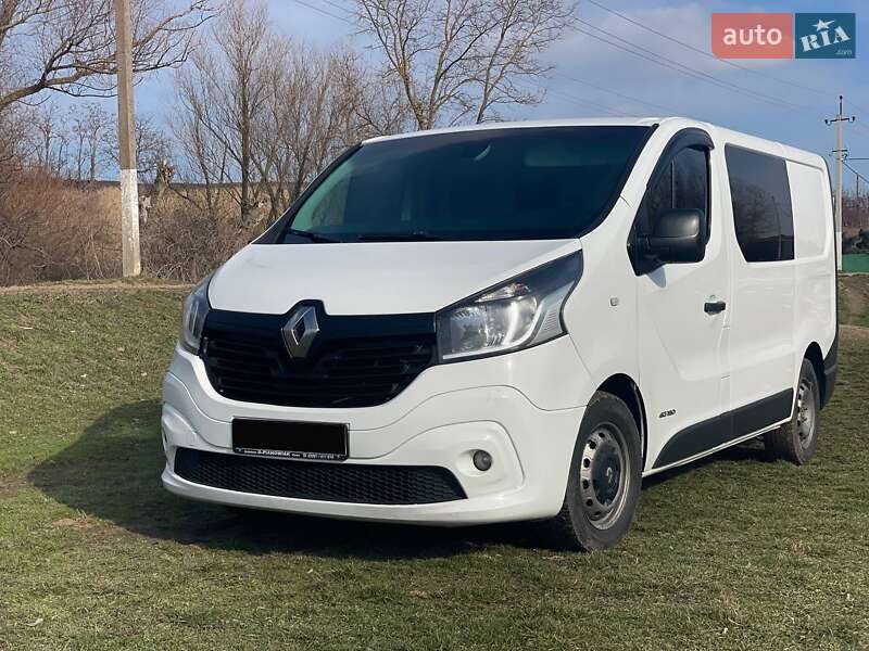 Вантажний фургон Renault Trafic 2016 в Одесі