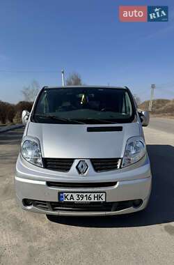 Минивэн Renault Trafic 2011 в Киеве