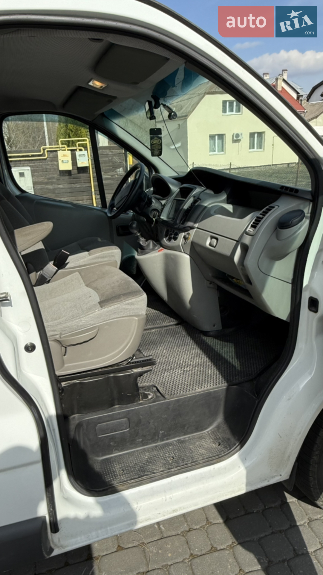 2012 Renault Trafic - мініатюра 8