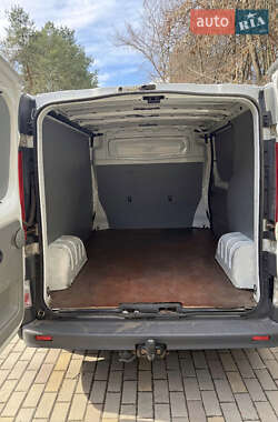 Грузовой фургон Renault Trafic 2013 в 