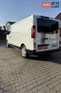 Грузовой фургон Renault Trafic 2020 в 