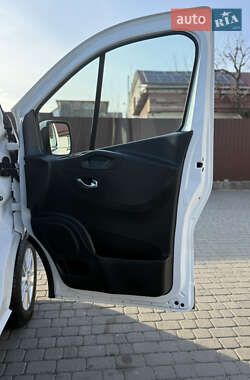 Грузовой фургон Renault Trafic 2020 в 
