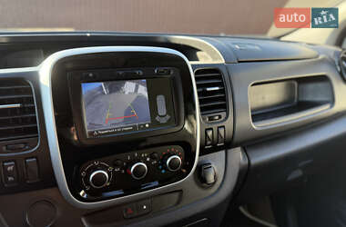 Грузовой фургон Renault Trafic 2020 в 