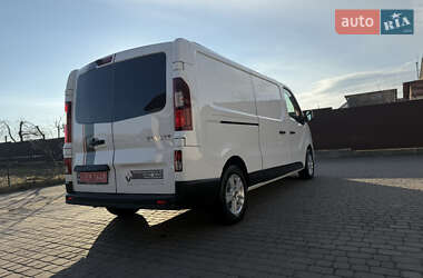 Грузовой фургон Renault Trafic 2020 в 