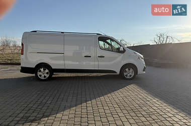 Грузовой фургон Renault Trafic 2020 в 