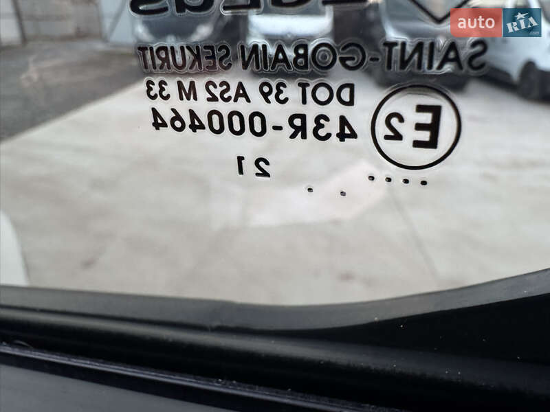 Мінівен Renault Trafic 2021 в Дубні