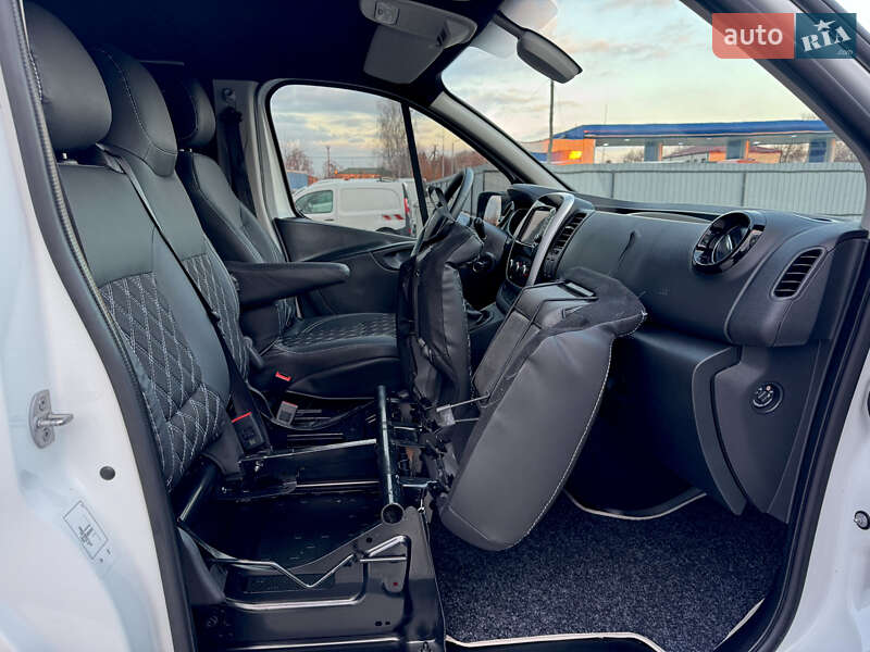 Мінівен Renault Trafic 2021 в Дубні