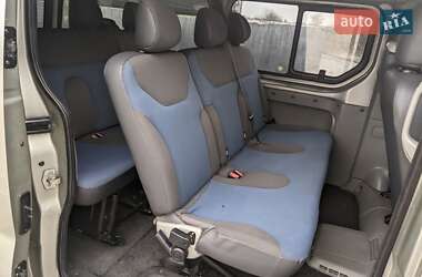 Минивэн Renault Trafic 2011 в 