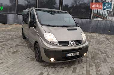 Минивэн Renault Trafic 2011 в 