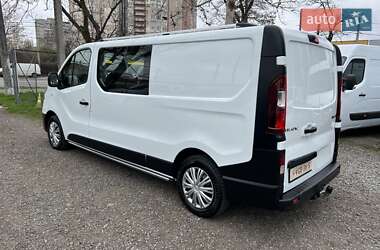 Грузопассажирский фургон Renault Trafic 2018 в 