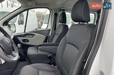 Грузопассажирский фургон Renault Trafic 2018 в 