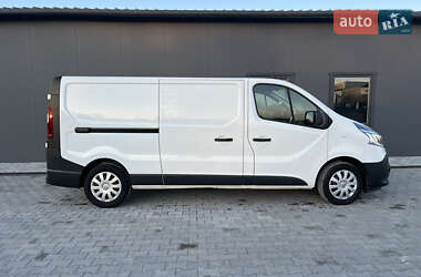 Грузовой фургон Renault Trafic 2020 в 