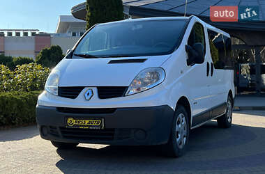 Мінівен Renault Trafic 2013 в 