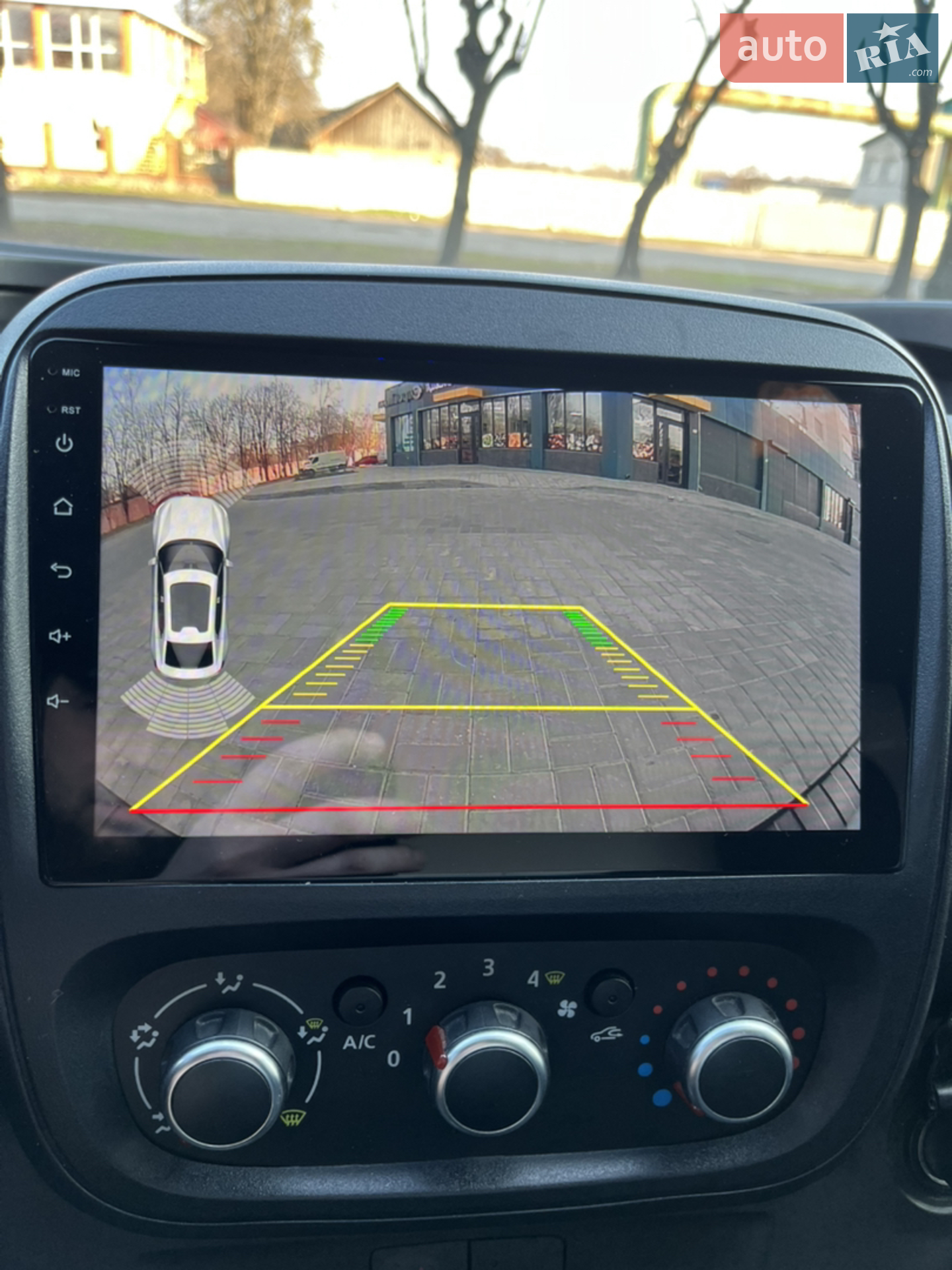 2019 Renault Trafic - мініатюра 14