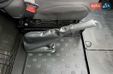 Грузовой фургон Renault Trafic 2020 в 