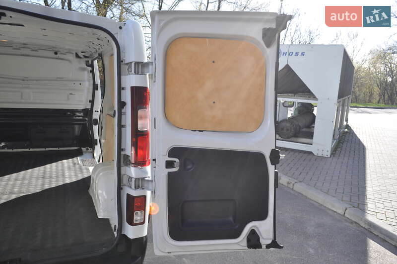 Грузовой фургон Renault Trafic 2019 в Киеве