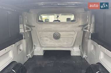 Мінівен Renault Trafic 2014 в 