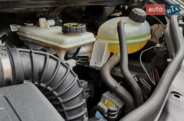 Минивэн Renault Trafic 2013 в 