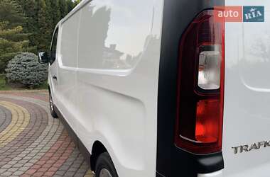 Грузовой фургон Renault Trafic 2020 в 