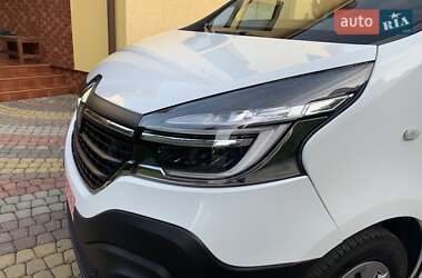Грузовой фургон Renault Trafic 2020 в 