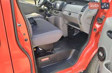 Минивэн Renault Trafic 2005 в 