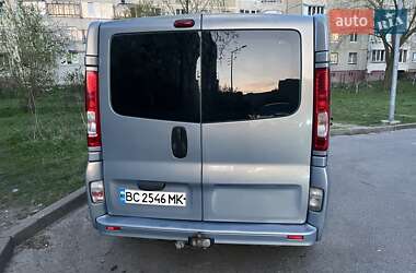 Минивэн Renault Trafic 2007 в 
