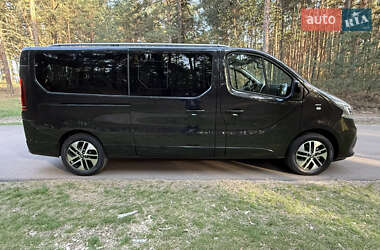 Минивэн Renault Trafic 2021 в 