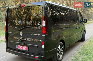 Минивэн Renault Trafic 2021 в 